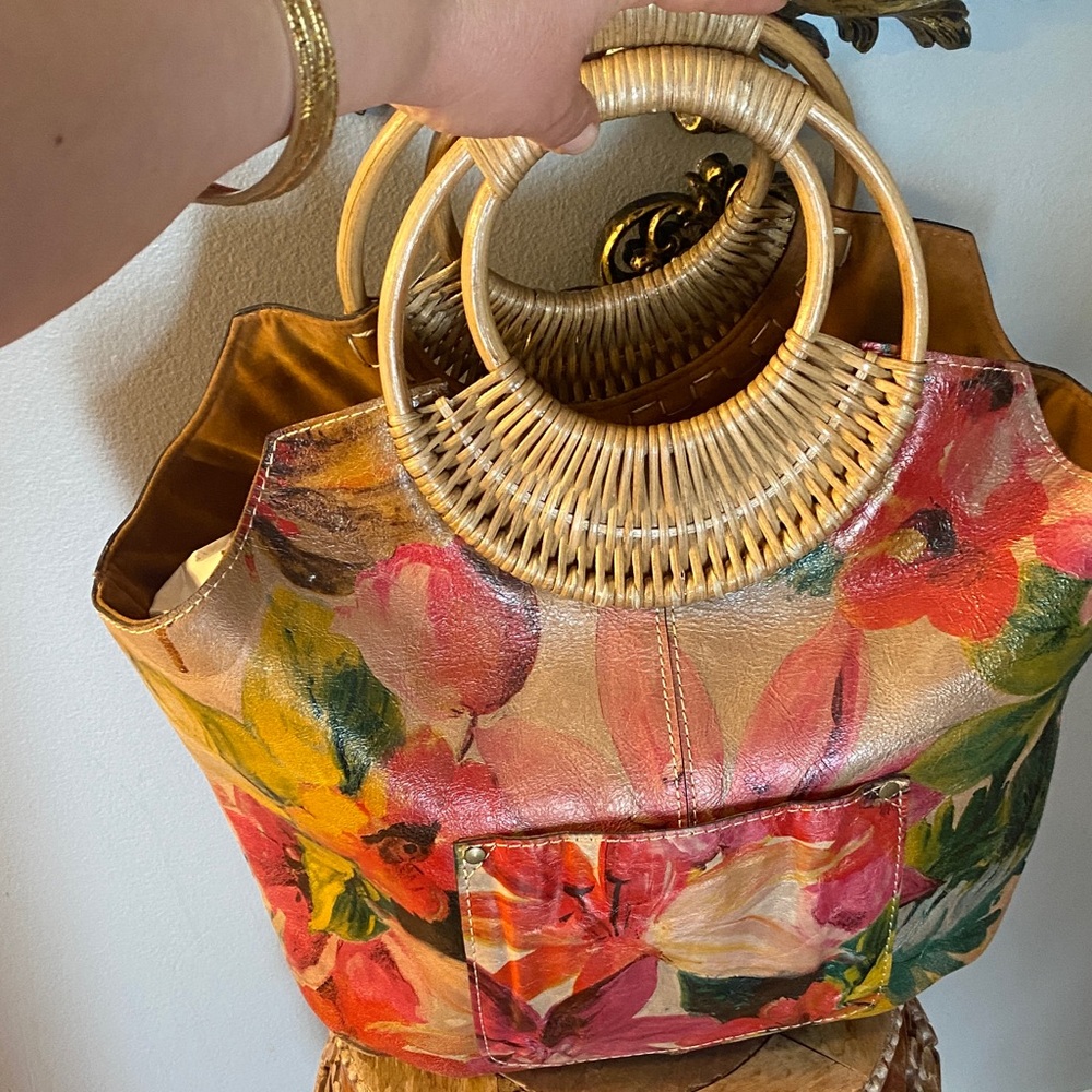 🌸🌺🌷Like new Patricia Nash Pratella Tote wicker wood handle leather bag🍀🌿 - Picture 3 of 13